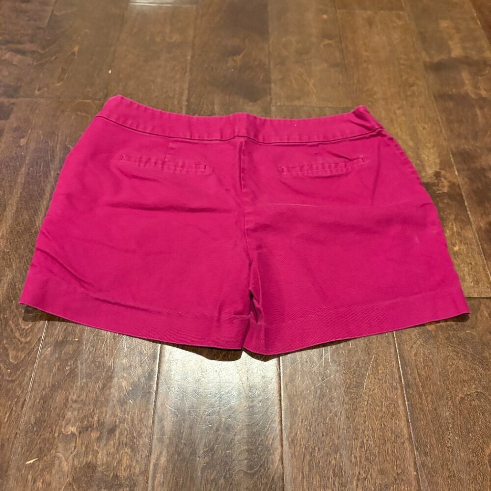 🔆 Banana Republic berry red pink shorts - Picture 2 of 4